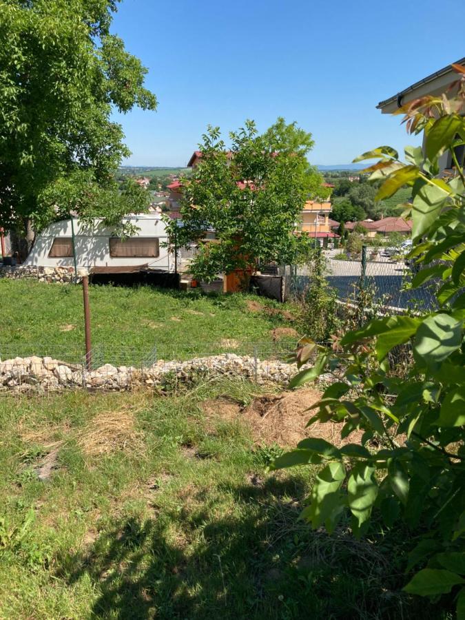 Gabion Garden Hotel Podhajska Bagian luar foto